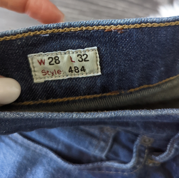 J.CREW - 28 x 32 484 Slim-fit stretch jean in one-year wash. - Picture 5 of 13